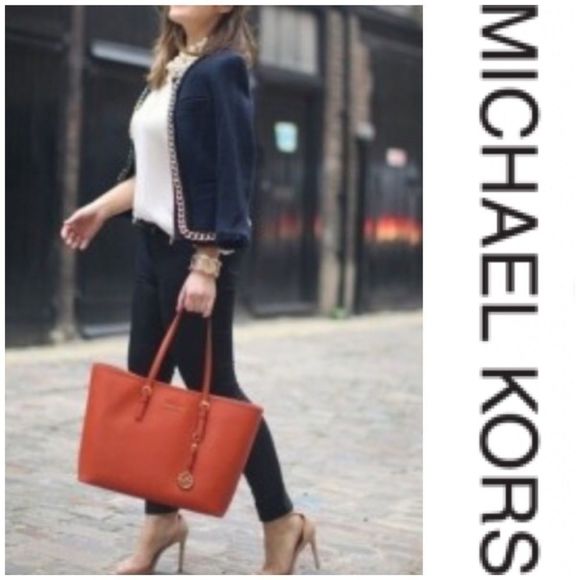 Michael Kors Large jet set travel east west tote✨ - Picture 1 of 5